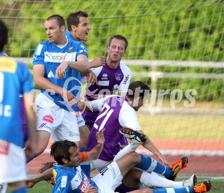 Fussball Regionalliga. VSV gegen SK Austria Klagenfurt. Mario Ramusch, Udo Gasser, Thomas Pirker, (VSV), Patrick Radinger, Alexander Percher  (Austria Klagenfurt).  Villach, 11.5.2012
Foto: Kuess

---
pressefotos, pressefotografie, kuess, qs, qspictures, sport, bild, bilder, bilddatenbank