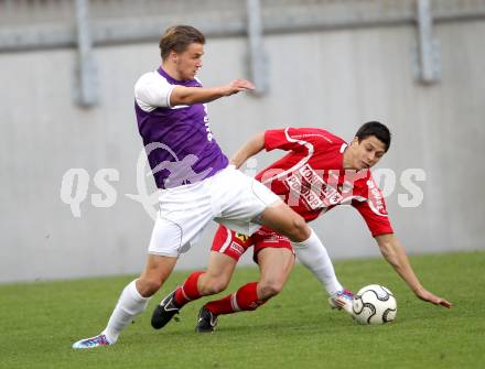 Fussball Regionalliga. SK Austria Klagenfurt gegen Gleinstaetten. Michael Tschemernjak,  (Austria Klagenfurt),  Igor hajduk (Gleinstaetten).  Klagenfurt, 15.5.2012
Foto: Kuess

---
pressefotos, pressefotografie, kuess, qs, qspictures, sport, bild, bilder, bilddatenbank