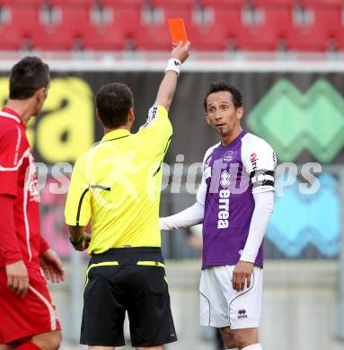 Fussball Regionalliga. SK Austria Klagenfurt gegen Gleinstaetten. rote Karte fuer Matthias Dollinger (Austria Klagenfurt).  Klagenfurt, 15.5.2012
Foto: Kuess

---
pressefotos, pressefotografie, kuess, qs, qspictures, sport, bild, bilder, bilddatenbank