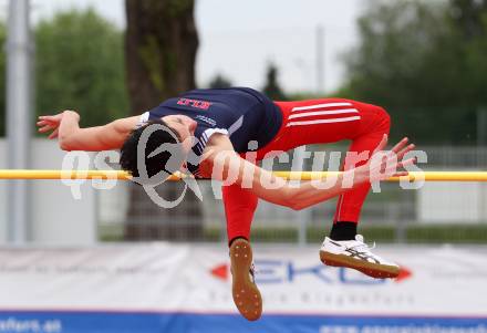 Leichtathletik. Eroeffnung Leopold Wagner Arena. Neue Leichtathletikanlage. Monika Gollner. Klagenfurt, am 5.5.2012.
Foto: Kuess
---
pressefotos, pressefotografie, kuess, qs, qspictures, sport, bild, bilder, bilddatenbank