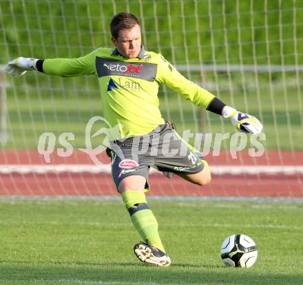 Fussball Regionalliga. VSV gegen SK Austria Klagenfurt. Patrick Boeck (VSV).  Villach, 11.5.2012
Foto: Kuess

---
pressefotos, pressefotografie, kuess, qs, qspictures, sport, bild, bilder, bilddatenbank