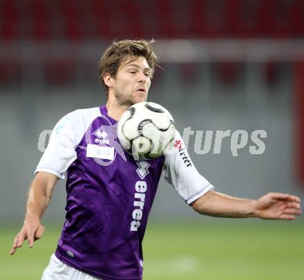 Fussball Regionalliga. SK Austria Klagenfurt gegen Gleinstaetten. Boris Huettenbrenner (Austria Klagenfurt).  Klagenfurt, 15.5.2012
Foto: Kuess

---
pressefotos, pressefotografie, kuess, qs, qspictures, sport, bild, bilder, bilddatenbank