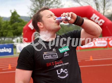 Leichtathletik. Eroeffnung Leopold Wagner Arena. Neue Leichtathletikanlage. Martin Gratzer. Klagenfurt, am 5.5.2012.
Foto: Kuess
---
pressefotos, pressefotografie, kuess, qs, qspictures, sport, bild, bilder, bilddatenbank