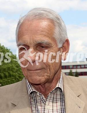 Leichtathletik. Eroeffnung Leopold Wagner Arena. Neue Leichtathletikanlage. Elmar Kunauer. Klagenfurt, am 5.5.2012.
Foto: Kuess
---
pressefotos, pressefotografie, kuess, qs, qspictures, sport, bild, bilder, bilddatenbank