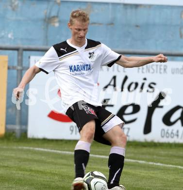 Fussball Kaerntner Liga. SVG Bleiburg gegen Feldkirchen SV. Rene Partl(Bleiburg). Bleiburg, am 5.5.2012.
Foto: Kuess
---
pressefotos, pressefotografie, kuess, qs, qspictures, sport, bild, bilder, bilddatenbank