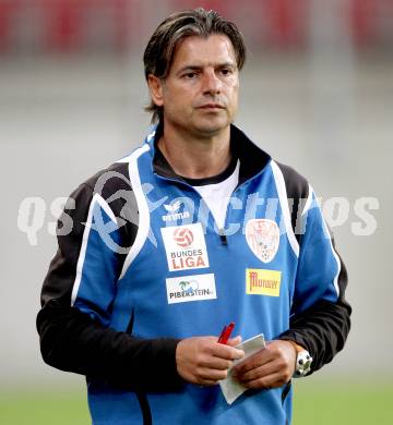 Fussball Regionalliga. SK Austria Klagenfurt gegen Kapfenberger SV Amateure.  Trainer Kurt Russ (KSV). Klagenfurt, 4.5.2012
Foto: Kuess
---
pressefotos, pressefotografie, kuess, qs, qspictures, sport, bild, bilder, bilddatenbank
