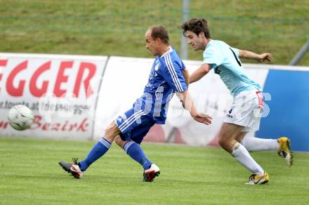 Fussball Kaerntner Liga. St. Veit gegen Treibach. Christian Groinig, (St. Veit), Daniel Canzi  (Treibach). St. Veit, am 16.5.2012.
Foto: Kuess
---
pressefotos, pressefotografie, kuess, qs, qspictures, sport, bild, bilder, bilddatenbank