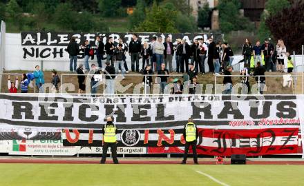 Fussball. Erste Liga.  WAC/St. Andrae gegen LASK Linz. Fans LASK. Wolfsberg, 18.5.2012. 
Foto: Kuess

---
pressefotos, pressefotografie, kuess, qs, qspictures, sport, bild, bilder, bilddatenbank
