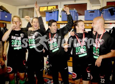 Fussball. Erste Liga.  WAC/St. Andrae gegen LASK Linz. Meisterfeier.  Christian Dobnik, Patrick Pfennich, Jacobo, Mario Kroepfl, Stephan Stueckler. Wolfsberg, 18.5.2012. 
Foto: Kuess

---
pressefotos, pressefotografie, kuess, qs, qspictures, sport, bild, bilder, bilddatenbank