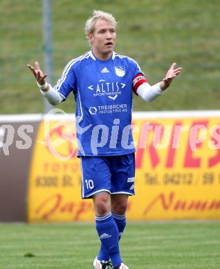 Fussball Kaerntner Liga. St. Veit gegen Treibach. Alexander Lessnigg (Treibach). St. Veit, am 16.5.2012.
Foto: Kuess
---
pressefotos, pressefotografie, kuess, qs, qspictures, sport, bild, bilder, bilddatenbank