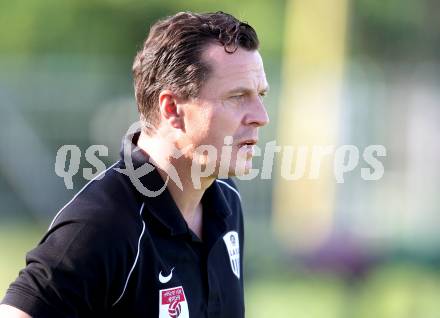 Fussball Regionalliga. SAK gegen LASK Amateure.  Trainer Robert Bartosiewicz (LASK). Klagenfurt, 15.5.2012.
Foto: Kuess
---
pressefotos, pressefotografie, kuess, qs, qspictures, sport, bild, bilder, bilddatenbank