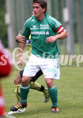 Fussball Unterliga Ost. DSG Sele Zell gegen St. Michael/Bleiburg. Juergen Galo (St. Michael/Bl.). Zell Pfarre, am 27.5.2012.
Foto: Kuess
---
pressefotos, pressefotografie, kuess, qs, qspictures, sport, bild, bilder, bilddatenbank