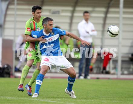 Fussball Regionalliga. VSV gegen Wels FC. Darko Djukic,  (VSV), Bayram Gas (Wels). Villach, 1.6.2012.
Foto: Kuess
---
pressefotos, pressefotografie, kuess, qs, qspictures, sport, bild, bilder, bilddatenbank