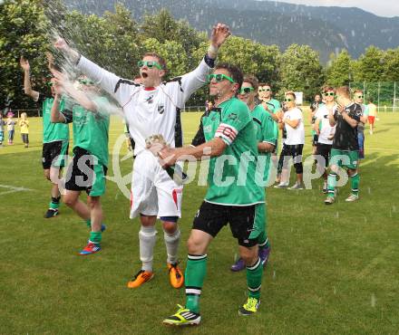 Fussball. 1. Klasse B. Feffernitz gegen Admira Villach. Jubel (Feffernitz). Feffernitz, 2.6.2012.
Foto: Kuess
---
pressefotos, pressefotografie, kuess, qs, qspictures, sport, bild, bilder, bilddatenbank