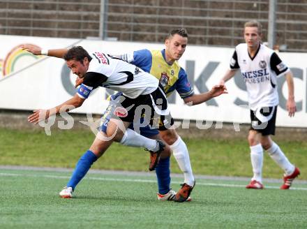 Fussball KFV Cup. Finale. SV Spittal gegen Kraig. Juergen Pichorner,  (Spittal), Stefan Stampfer (Kraig). Spittal, 6.6.2012.
Foto: Kuess
---
pressefotos, pressefotografie, kuess, qs, qspictures, sport, bild, bilder, bilddatenbank