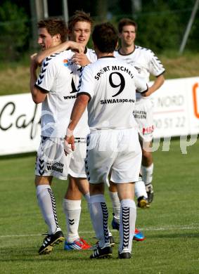 Fussball Kaerntner Liga. ATSV Wolfsberg gegen Feldkirchen SV. Torjubel Sick Thomas, Hinteregger Martin (Feldkirchen).  Wolfsberg 8.6.2012
Foto: Kuess

---
pressefotos, pressefotografie, kuess, qs, qspictures, sport, bild, bilder, bilddatenbank
