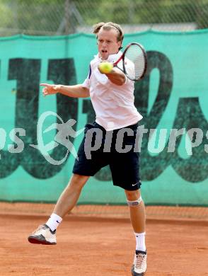 Tennis. Bundesliga. Union Klagenfurt. Michael Schmid. Klagenfurt, 7.6.2012.
Foto: Kuess
---
pressefotos, pressefotografie, kuess, qs, qspictures, sport, bild, bilder, bilddatenbank