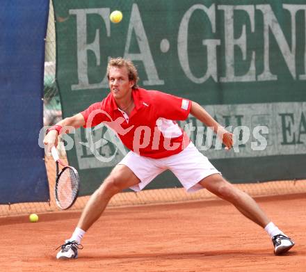 Tennis. Bundesliga. Union Klagenfurt. Martin Slanar. Klagenfurt, 7.6.2012.
Foto: Kuess
---
pressefotos, pressefotografie, kuess, qs, qspictures, sport, bild, bilder, bilddatenbank