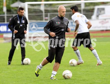 Fussball Bundesliga. Trainingsbeginn SK WAC/St. Andrae. Stephan Stueckler. Wolfsberg, 11.6.2012.
Foto: Kuess
---
pressefotos, pressefotografie, kuess, qs, qspictures, sport, bild, bilder, bilddatenbank