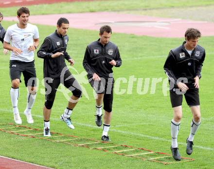 Fussball Bundesliga. Trainingsbeginn SK WAC/St. Andrae. Mihret Topcagic, Nenad Jovanovic, Gernot Messner, Christian Falk. Wolfsberg, 11.6.2012.
Foto: Kuess
---
pressefotos, pressefotografie, kuess, qs, qspictures, sport, bild, bilder, bilddatenbank