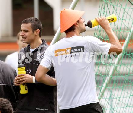 Fussball Bundesliga. Trainingsbeginn SK WAC/St. Andrae. Nenad JOvanovic, Mihret Topcagic. Wolfsberg, 11.6.2012.
Foto: Kuess
---
pressefotos, pressefotografie, kuess, qs, qspictures, sport, bild, bilder, bilddatenbank