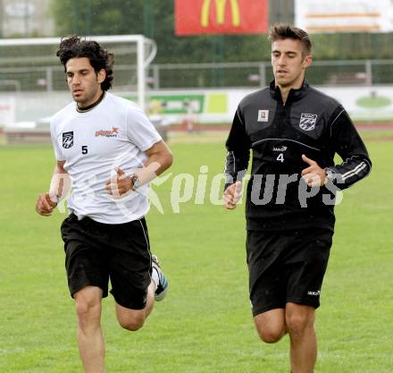 Fussball Bundesliga. Trainingsbeginn SK WAC/St. Andrae. Michele Polverino, Gernot Suppan. Wolfsberg, 11.6.2012.
Foto: Kuess
---
pressefotos, pressefotografie, kuess, qs, qspictures, sport, bild, bilder, bilddatenbank