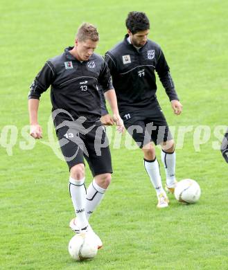 Fussball Bundesliga. Trainingsbeginn SK WAC/St. Andrae. Christian Thonhofer, Jacobo. Wolfsberg, 11.6.2012.
Foto: Kuess
---
pressefotos, pressefotografie, kuess, qs, qspictures, sport, bild, bilder, bilddatenbank