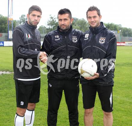 Fussball Bundesliga. Training SK WAC/St. Andrae. Ruben Rivera Carrol,  Trainer Nenad Bjelica, Gernot Messner. St. Andrae, am 12.6.2012.
Foto: Kuess
---
pressefotos, pressefotografie, kuess, qs, qspictures, sport, bild, bilder, bilddatenbank