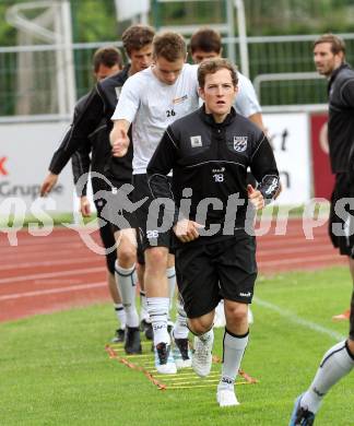 Fussball Bundesliga. Trainingsbeginn SK WAC/St. Andrae. Mario Kroepfl. St. Andrae, 12.6.2012.
Foto: Kuess
---
pressefotos, pressefotografie, kuess, qs, qspictures, sport, bild, bilder, bilddatenbank