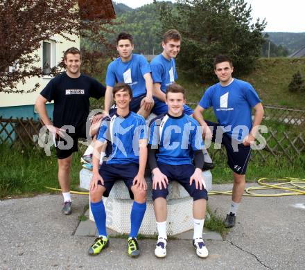 Fussball. 2. Klasse D. SAK Amateure. Fratschko Daniel, Manfred Ogris, Bilali Arber, Gregoritsch Michael, Osina Philip, Florian Lampichler. Bleiburg, 4.5.2012.
Foto: Kuess
---
pressefotos, pressefotografie, kuess, qs, qspictures, sport, bild, bilder, bilddatenbank