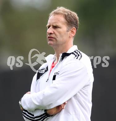 Fussball Kaerntner Liga. Eberndorf gegen WAC/St. Andrae Amateure.  Alois Sadjak (Eberndorf). Eberndorf, am 12.5.2012.
Foto: Kuess
---
pressefotos, pressefotografie, kuess, qs, qspictures, sport, bild, bilder, bilddatenbank