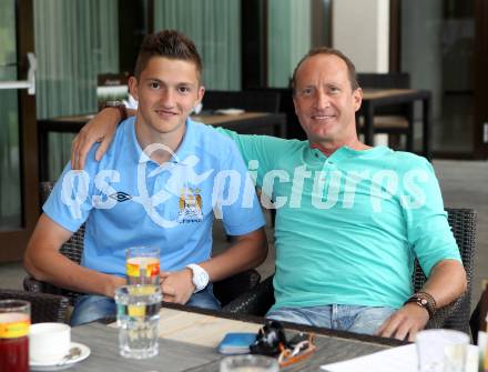 Fussball. Sinan Bytyqi. Klagenfurt, 29.5.2012.
Foto: Kuess
---
pressefotos, pressefotografie, kuess, qs, qspictures, sport, bild, bilder, bilddatenbank