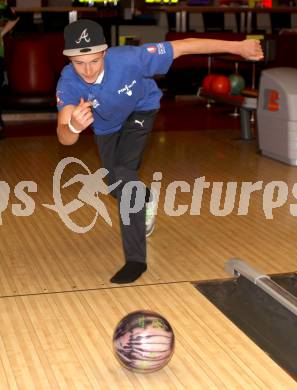 Bowling. Maximilian Scherling. KLagenfurt, am 16.5.2012.
Foto: Kuess
---
pressefotos, pressefotografie, kuess, qs, qspictures, sport, bild, bilder, bilddatenbank