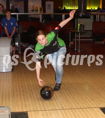 Bowling. Julia Habich. KLagenfurt, am 16.5.2012.
Foto: Kuess
---
pressefotos, pressefotografie, kuess, qs, qspictures, sport, bild, bilder, bilddatenbank