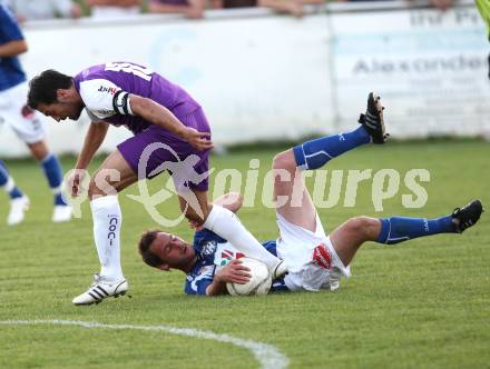 Fussball Testspiel. RZ Pellets WAC gegen SK Austria Klagenfurt. Gernot Messner (WAC), Almedin Hota (Austria). Welzenegg, am 16.6.2012.
Foto: Kuess
---
pressefotos, pressefotografie, kuess, qs, qspictures, sport, bild, bilder, bilddatenbank