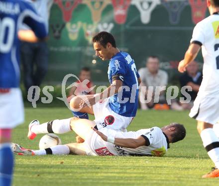 Fussball Testspiel. RZ Pellets WAC gegen VSV. Nenad Jovanovic (WAC), Emre (VSV). Woelfnitz, am 29.6.2012.
Foto: Kuess
---
pressefotos, pressefotografie, kuess, qs, qspictures, sport, bild, bilder, bilddatenbank
