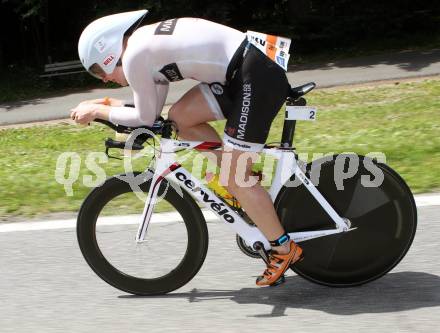 Ironman Austria. Schwimmen, Radfahren, Laufen. Philip Graves (GBR). Klagenfurt, 1.7.2012
Foto: Kuess

---
pressefotos, pressefotografie, kuess, qs, qspictures, sport, bild, bilder, bilddatenbank