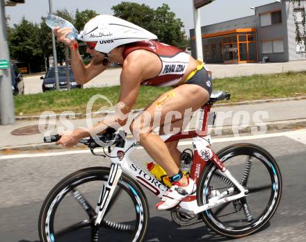 Ironman Austria. Schwimmen, Radfahren, Laufen. Faris Al-Sultan (GER). Klagenfurt, 1.7.2012
Foto: Kuess

---
pressefotos, pressefotografie, kuess, qs, qspictures, sport, bild, bilder, bilddatenbank