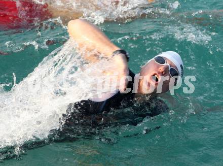 Ironman Austria. Schwimmen, Radfahren, Laufen. Schwimmstart. Klagenfurt, 1.7.2012
Foto: Kuess

---
pressefotos, pressefotografie, kuess, qs, qspictures, sport, bild, bilder, bilddatenbank