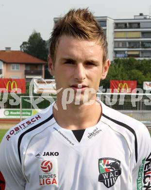 Fussball. Bundesliga. WAC. Mannschaftsfototermin. Portraits. Michael Sollbauer. Wolfsberg, 2.7.2012.
Foto: Kuess
---
pressefotos, pressefotografie, kuess, qs, qspictures, sport, bild, bilder, bilddatenbank