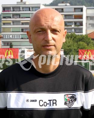 Fussball. Bundesliga. WAC. Mannschaftsfototermin. Portraits. Co-Trainer Slobodan Grubor. Wolfsberg, 2.7.2012.
Foto: Kuess
---
pressefotos, pressefotografie, kuess, qs, qspictures, sport, bild, bilder, bilddatenbank