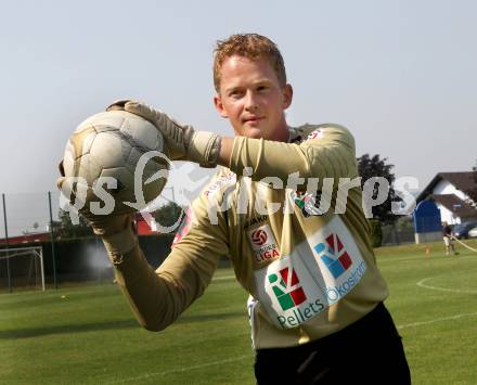 Fussball. Bundesliga. WAC. Training. Christian Dobnik. Wolfsberg, 2.7.2012.
Foto: Kuess
---
pressefotos, pressefotografie, kuess, qs, qspictures, sport, bild, bilder, bilddatenbank