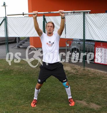 Fussball. Bundesliga. WAC. Training. Rene Gsellmann. Wolfsberg, 2.7.2012.
Foto: Kuess
---
pressefotos, pressefotografie, kuess, qs, qspictures, sport, bild, bilder, bilddatenbank