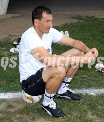 Fussball. Bundesliga. WAC. Training.  Tormanntrainer Adi Preschern. Wolfsberg, 2.7.2012.
Foto: Kuess
---
pressefotos, pressefotografie, kuess, qs, qspictures, sport, bild, bilder, bilddatenbank