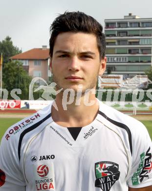 Fussball. Bundesliga. WAC. Mannschaftsfototermin. Portraits. Roland Putsche. Wolfsberg, 2.7.2012.
Foto: Kuess
---
pressefotos, pressefotografie, kuess, qs, qspictures, sport, bild, bilder, bilddatenbank