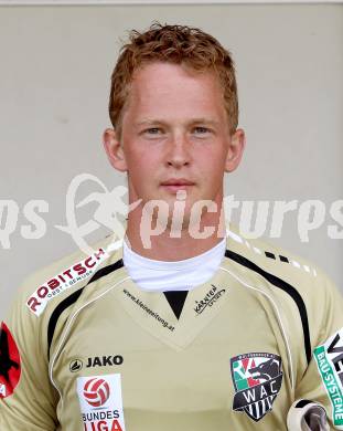 Fussball. Bundesliga. WAC. Mannschaftsfototermin. Portraits. Christian Dobnik. Wolfsberg, 2.7.2012.
Foto: Kuess
---
pressefotos, pressefotografie, kuess, qs, qspictures, sport, bild, bilder, bilddatenbank