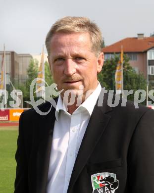 Fussball. Bundesliga. WAC. Mannschaftsfototermin. Portraits. Horst Noessler. Wolfsberg, 2.7.2012.
Foto: Kuess
---
pressefotos, pressefotografie, kuess, qs, qspictures, sport, bild, bilder, bilddatenbank