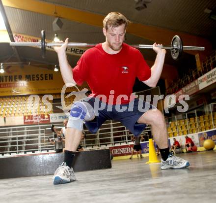 Eishockey. KAC. Sommertraining. Training. Pirmann Markus. Klagenfurt, 19.6.2012.
Fotos: Kuess
---
pressefotos, pressefotografie, kuess, qs, qspictures, sport, bild, bilder, bilddatenbank