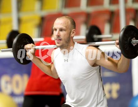 Eishockey. KAC. Sommertraining. Training. Kirisits Johannes. Klagenfurt, 19.6.2012.
Fotos: Kuess
---
pressefotos, pressefotografie, kuess, qs, qspictures, sport, bild, bilder, bilddatenbank