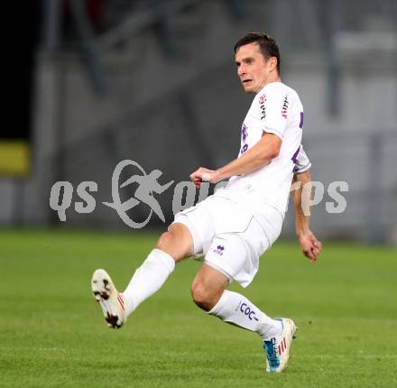 Fussball OEFB Cup. SK Austria Klagenfurt gegen SV Horn. Stefan Erkinger (Austria). Klagenfurt, am 13.7.2012.
Foto: Kuess
---
pressefotos, pressefotografie, kuess, qs, qspictures, sport, bild, bilder, bilddatenbank